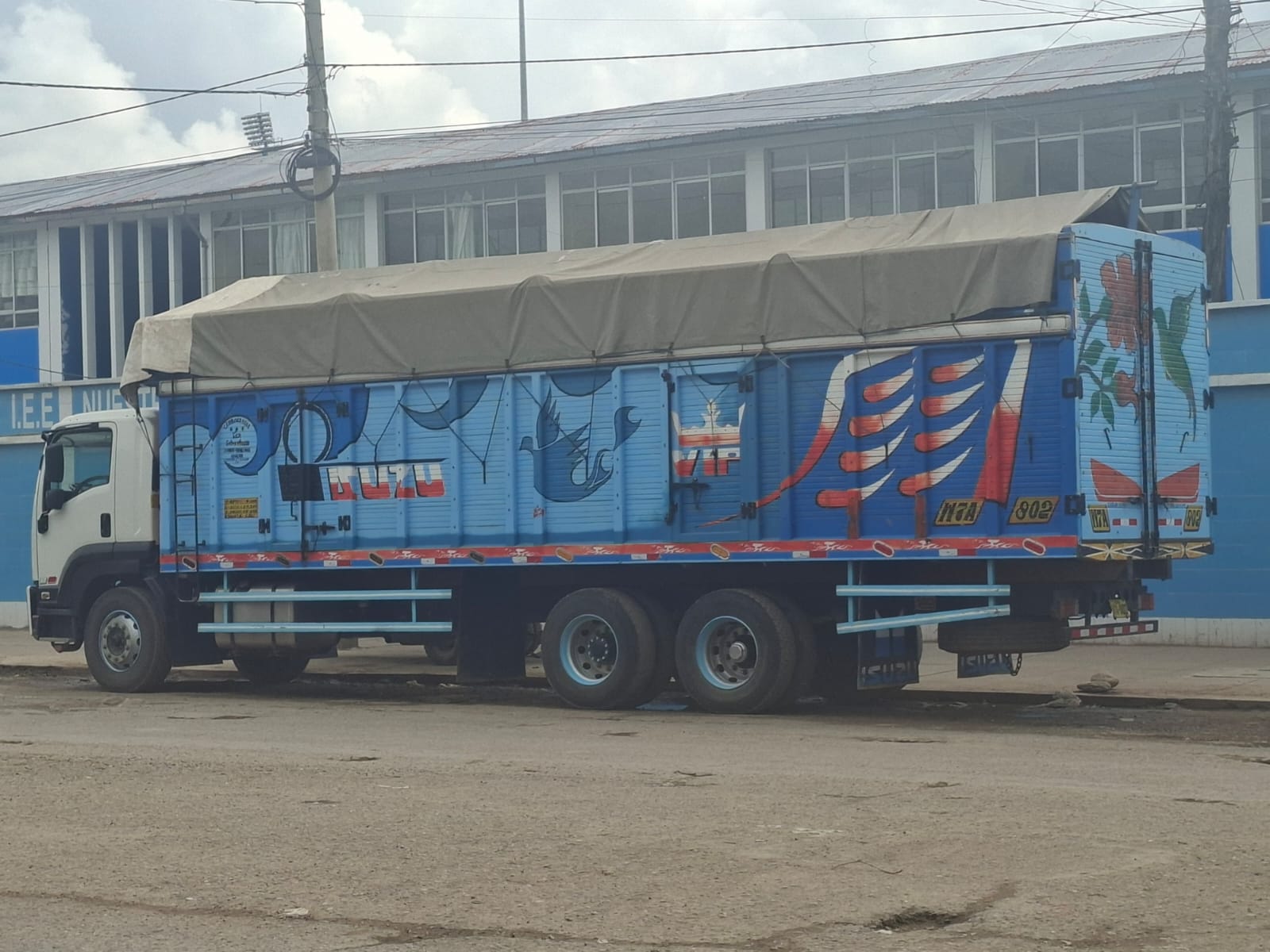 Tráiler 20T LivaCentro